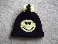 SMILEY HAT 002.jpg