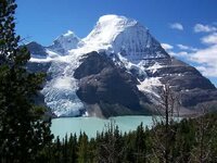 Mount Robson Canada-Rocky_Mountains.jpg