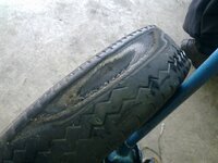 Worn tyre 1.jpg