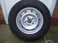 tyres 001.jpg