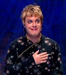 Eddie-Izzard-eddie-izzard-9301891-233-263.jpg