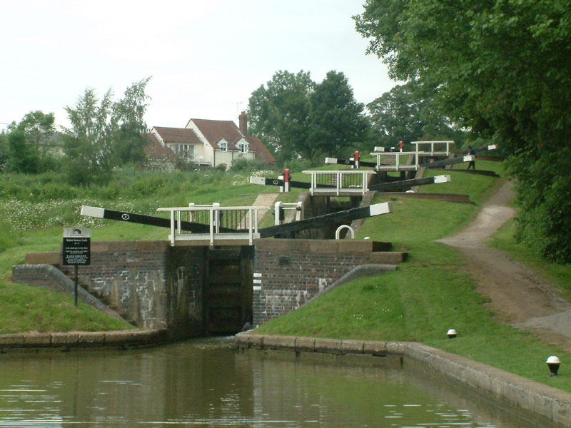 Watford_Locks.jpg