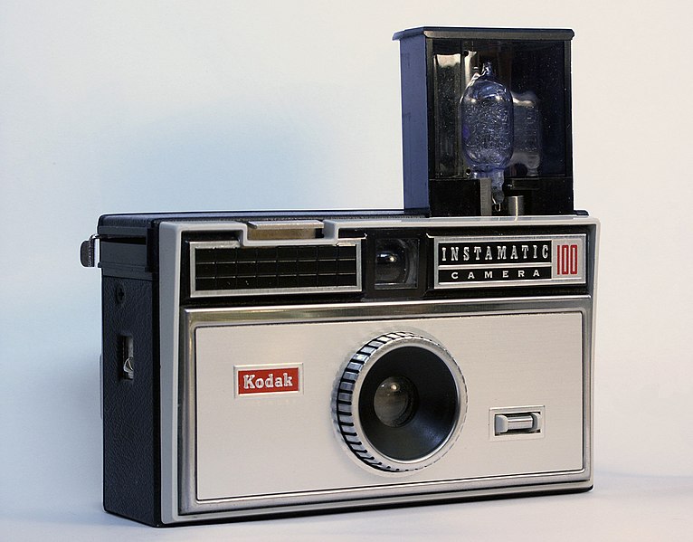 766px-Kodak_Instamatic_100.jpg