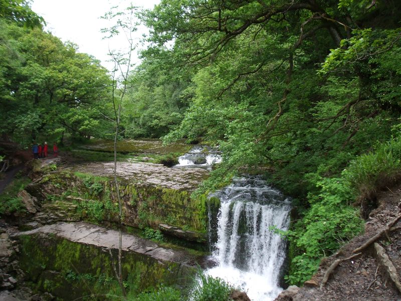 waterfalls08.jpg