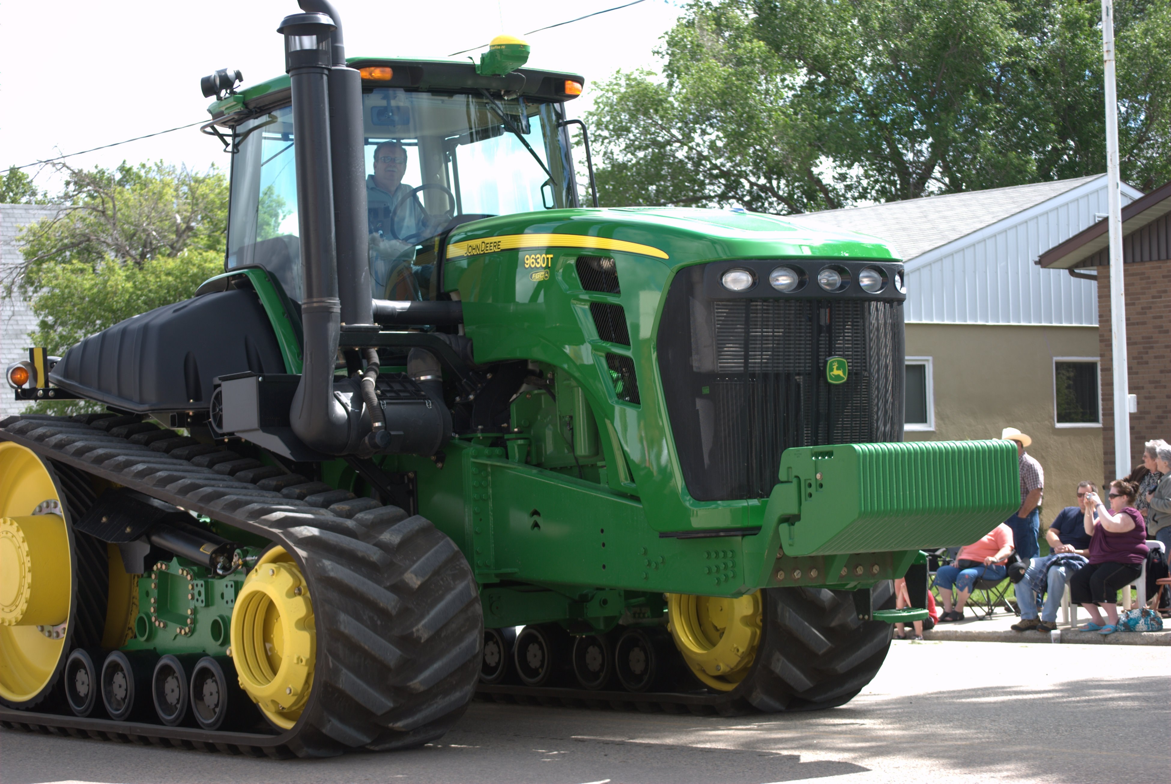 John_Deere_9630T.jpg