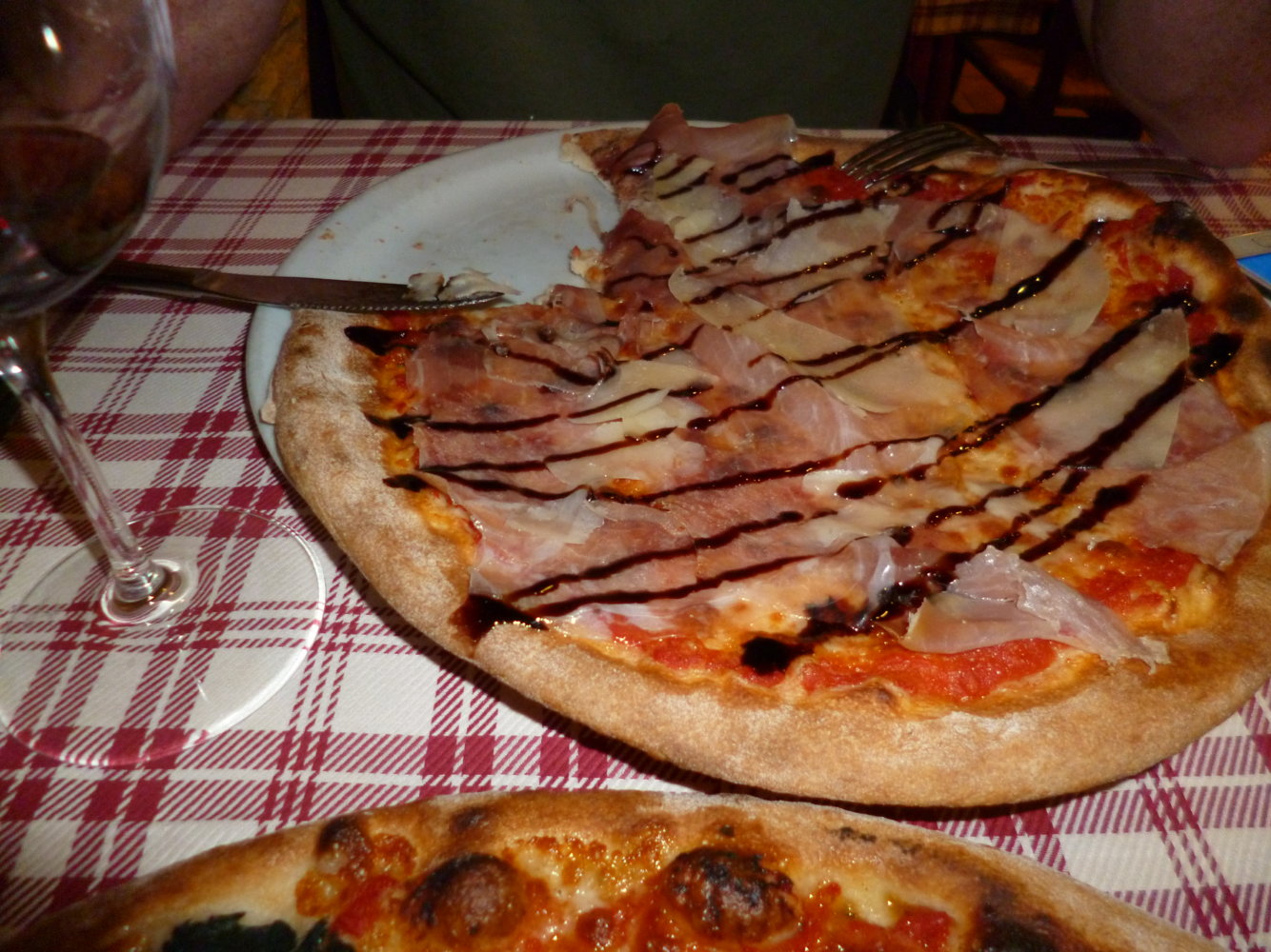 080419 Pizza in Monzambano (1).JPG