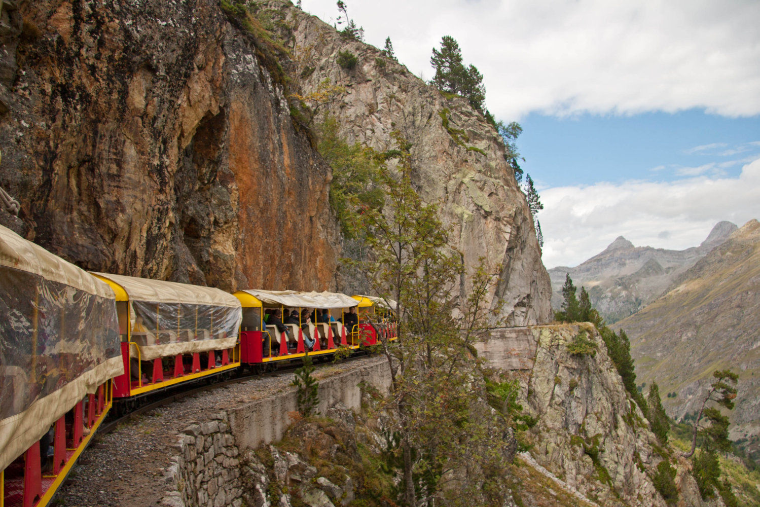 2014-0921-pau-petit-train-02_edited-1.jpg