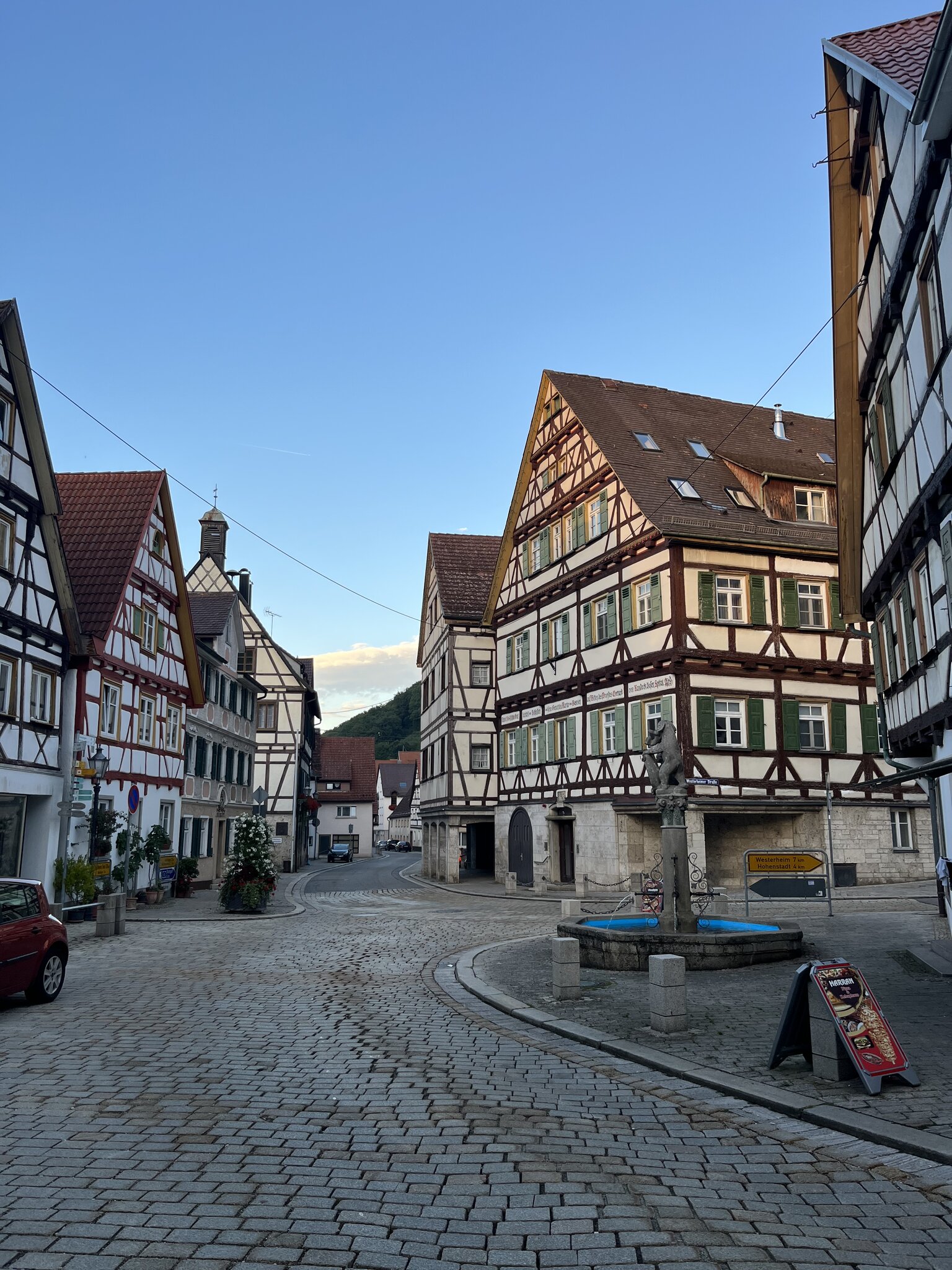 7E71624C-9F75-4F71-8AA2-F2D6F693EF00.jpeg