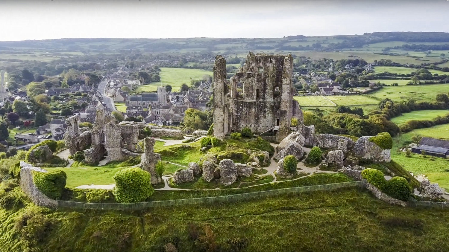 a corfe castle drone a.jpg