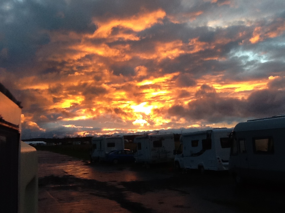 Brunton Airfield (2) Sunset 19-10-2014.JPG