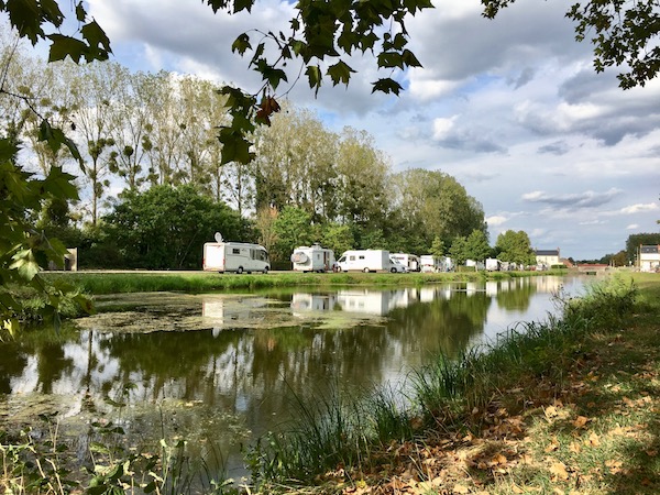 Canal du Berry copy.jpg