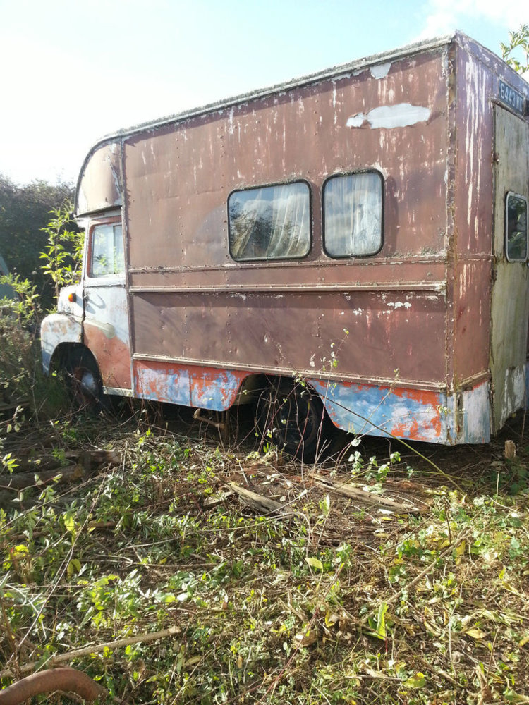 Dads original caravanette..jpg