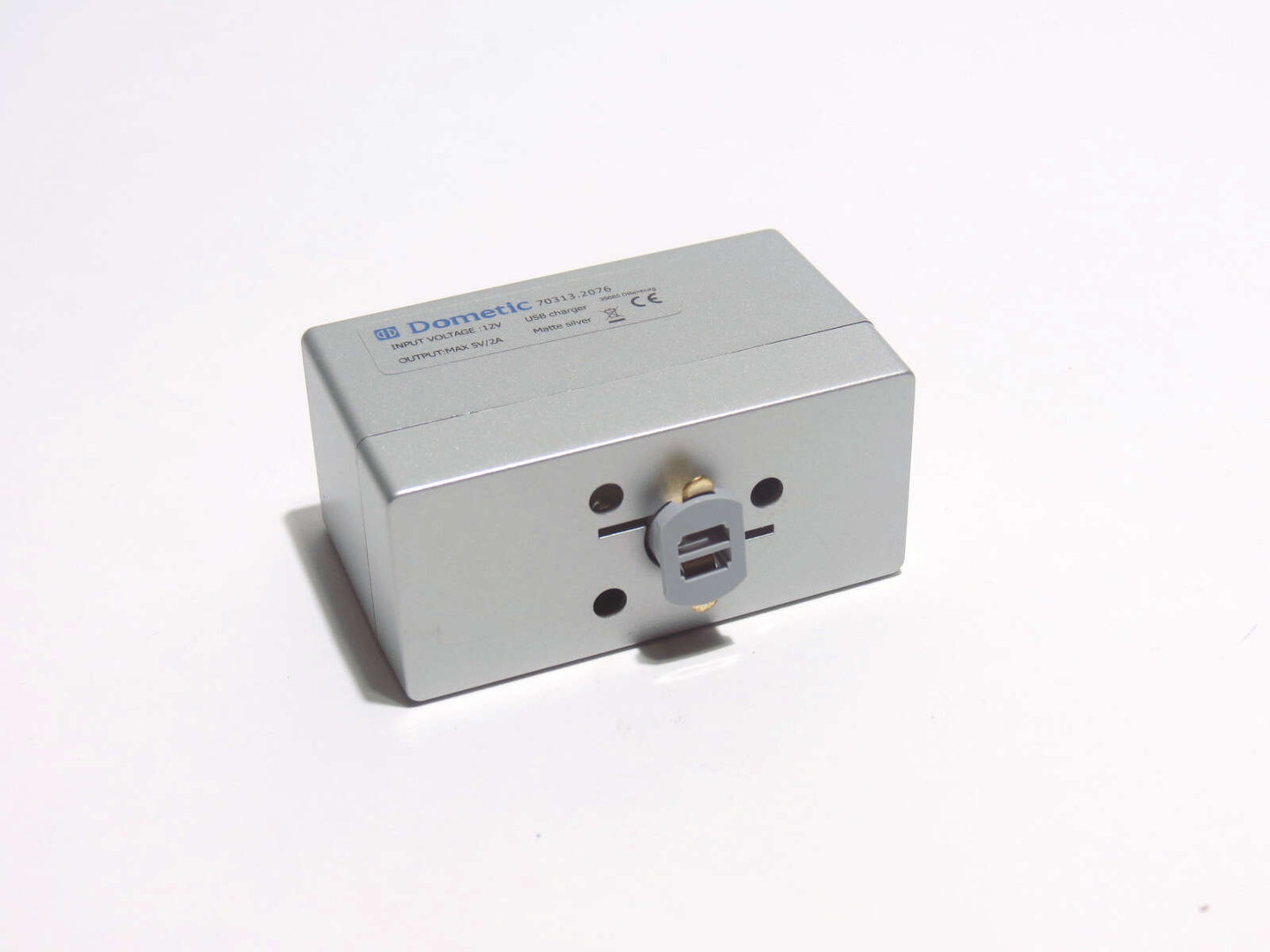 dometic_usb-ladestation_fuer_stromschiene_2.jpg