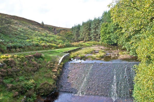 Downstream-of-Langsett-Reservoir.jpg