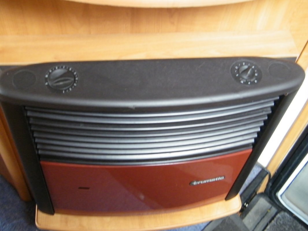 Dscf9004.jpg