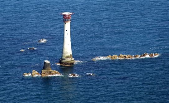 Eddystonelighthouse_air1.jpg