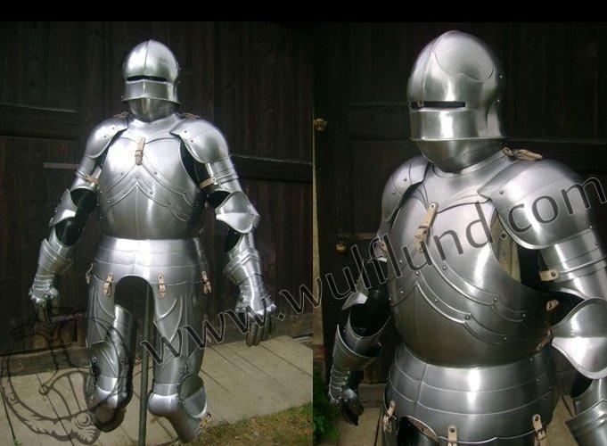 half-suit-of-armour-fully-functional_2.jpg