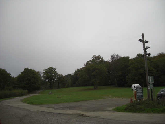 Horsted Keynes station approach 002.JPG