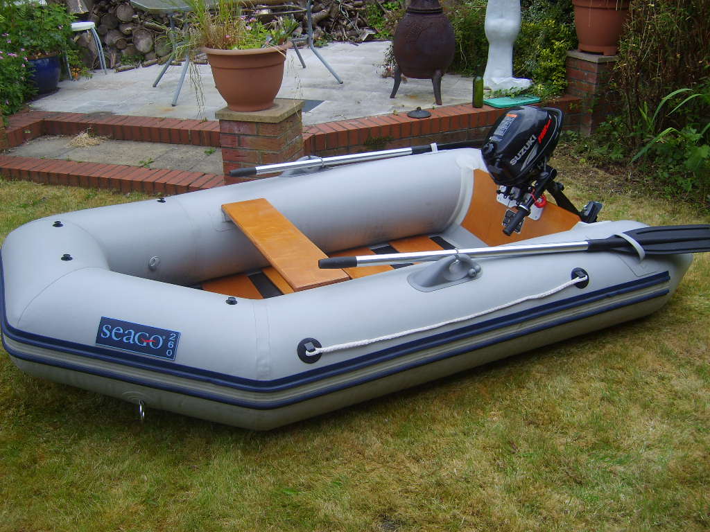 Inflatebale and outboard 001.JPG