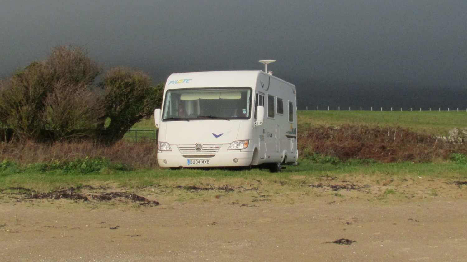 motorhome 018.JPG