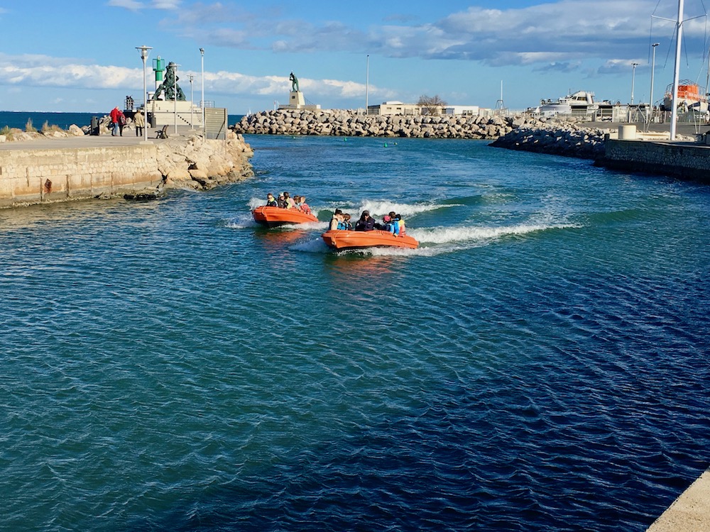 Palavas-les-Flots harbour entrance.jpeg