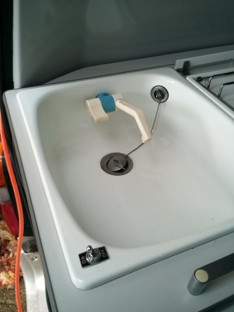 sink1.jpg