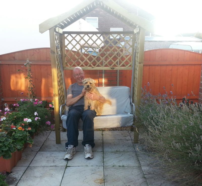 The new arbour with swing.jpg