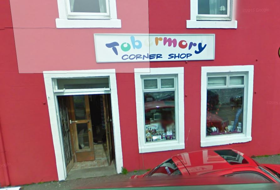 tobermory shop.JPG