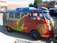 Be_Your_Own_Goddess_art_bus_(1967_VW_Kombi)_IMG_0136.jpg