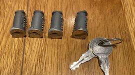 Thule One Key system - keys & locks (fits Halfords, Karrite)