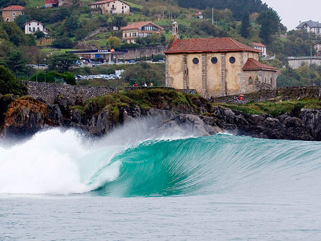 ola_Mundaka.jpg