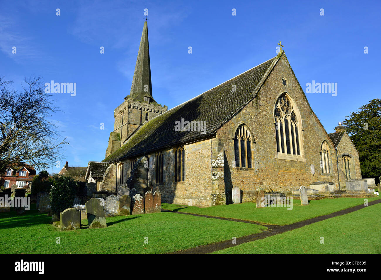 holy-trinity-church-cuckfield-village-west-sussex-england-uk-EFB695.jpg