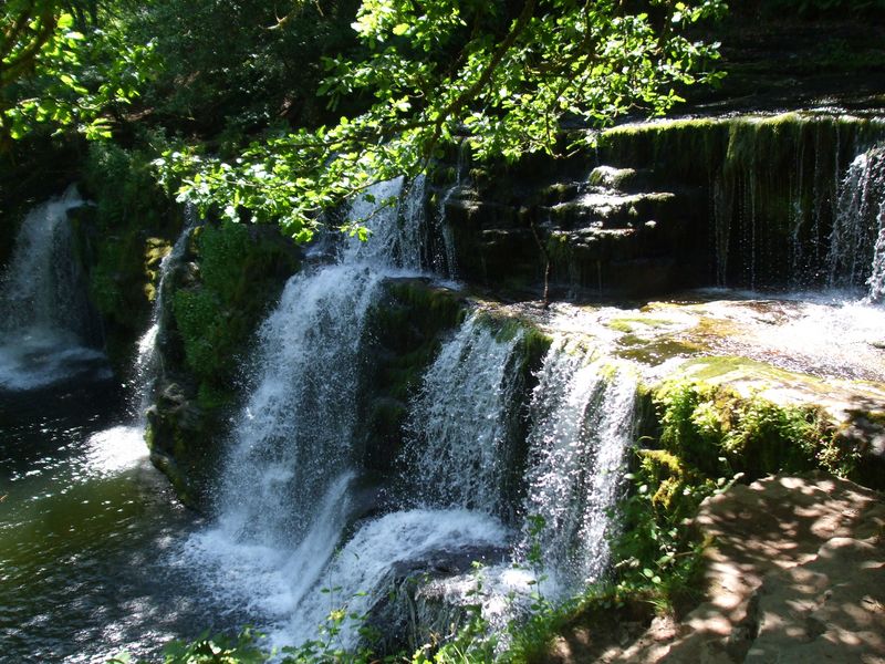 waterfalls21.jpg