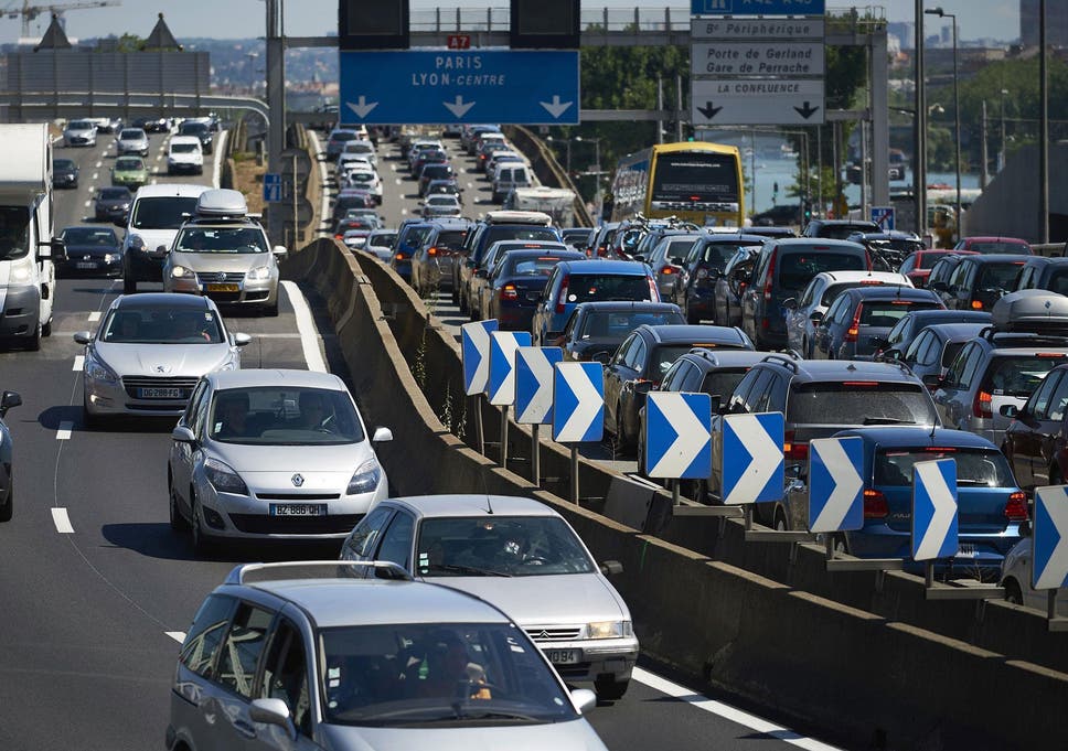 france-road-travel.jpg