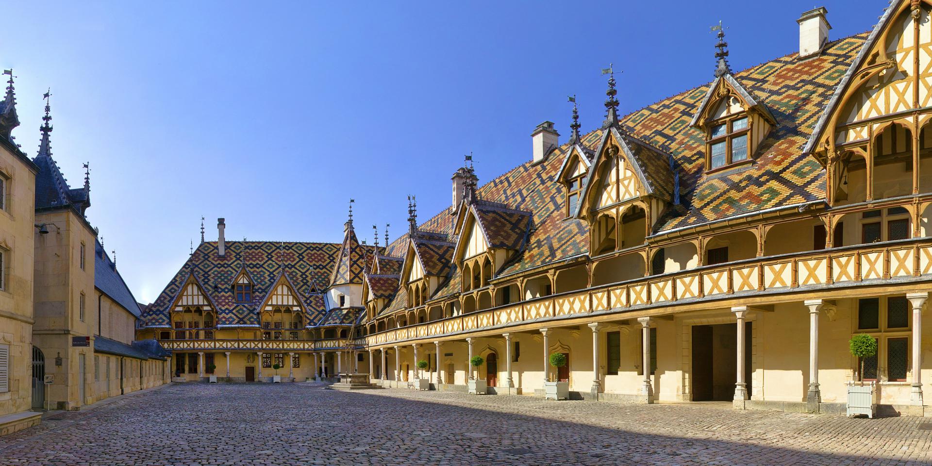 www.beaune-tourism.com