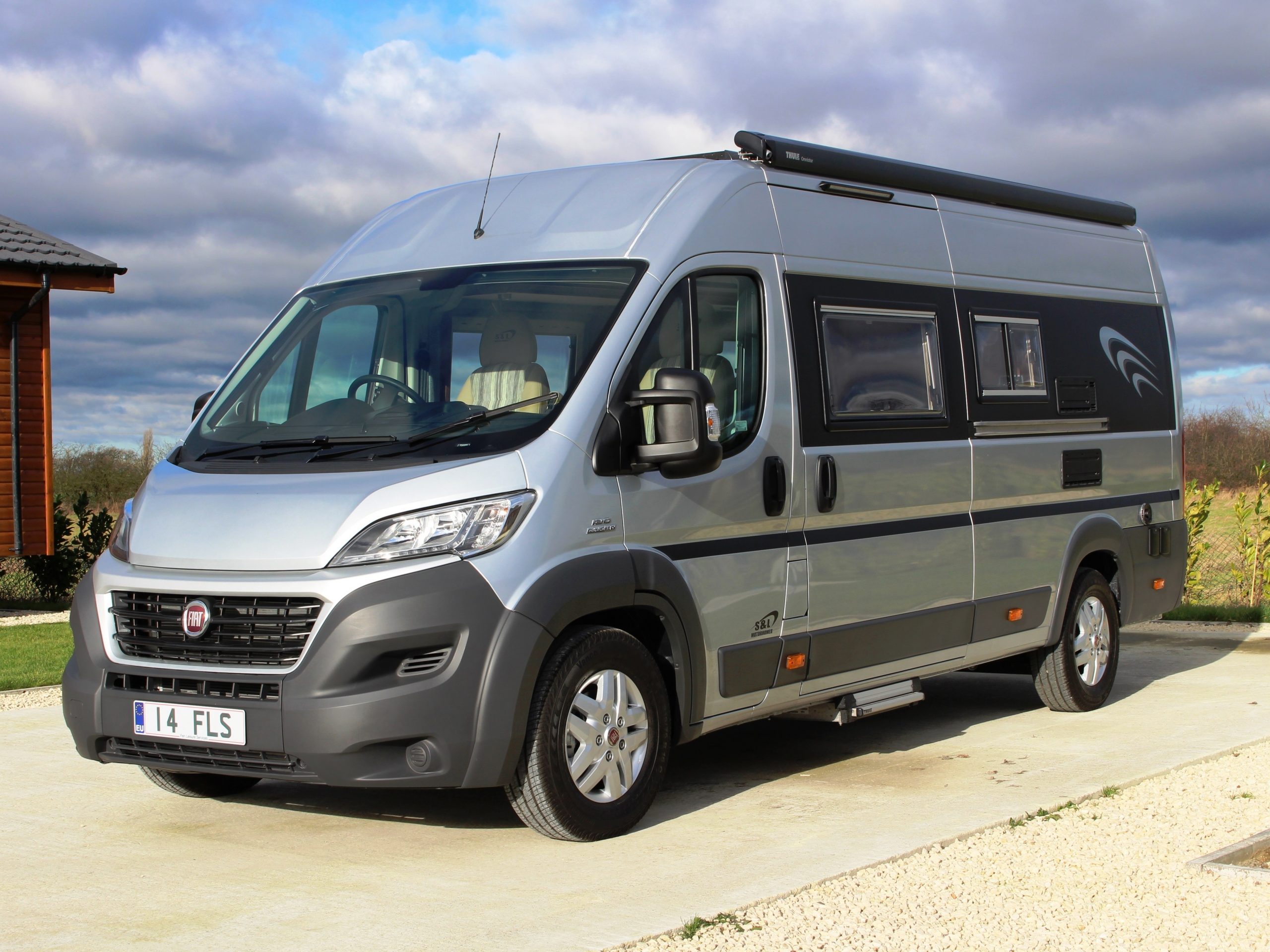 www.practicalmotorhome.com